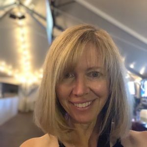 Meet your Posher, Pamela